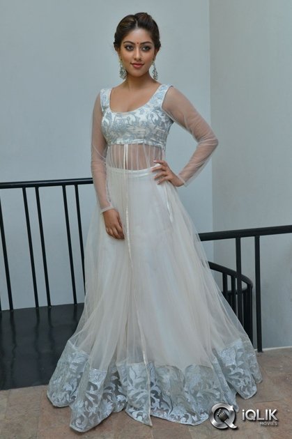 Anu-Emmanuel-at-Kittu-Unnaadu-Jagratha-Movie-Gummadikaya-Function